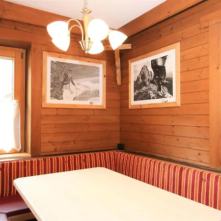 Appartement Christoph By Interhome