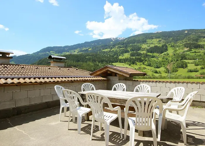 Apartment Christoph By Interhome ستام